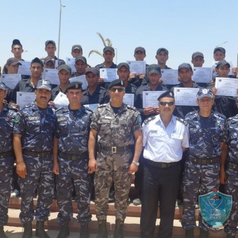 تخريج دورة الشرطة الخاصة التأسيسية الثالثة في كلية فلسطين للعلوم الشرطية