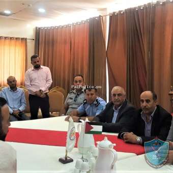 الشرطة تشارك وتؤمن جولة تفقدية نظمتها وزارتي شؤون القدس والزراعة في جنوب شرق القدس