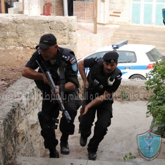 الشرطة تقبض على شخص بتهمة تدمير موقع اثري في نابلس