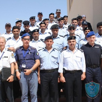 الشرطة تحتفل بتخرج دورة عمليات الشرطة السادسة في أريحا