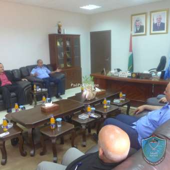 الشرطة والغرفة التجارية يبحثان سبل تعزيز التعاون المشترك في جنين