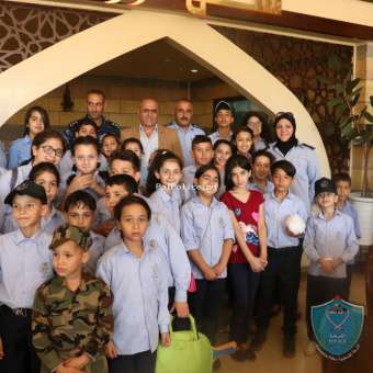 محافظ  نابلس يستضيف مخيم  الشرطي الصغير.
