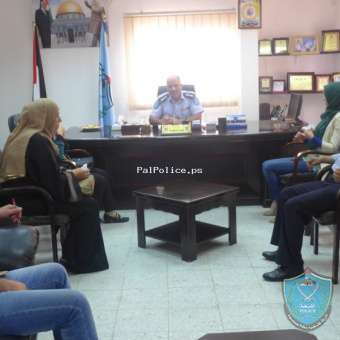 مجلس الأمهات  بمدرسة  بنات سلفيت الأساسية العليا يشيد بأداء الشرطة  في سلفيت