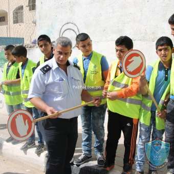 الشرطة تباشر بتشكيل فرق الأمان على الطرقات للطلبة  في بيت لحم