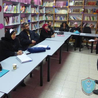 الشرطة تنظم محاضرة لمعلمي المدارس في بيت لحم