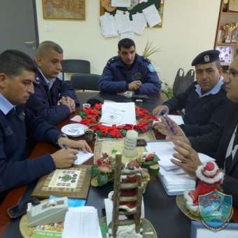 الشرطة ومدرسة دار الكلمة يبحثان سبل التعاون المشترك في بيت لحم