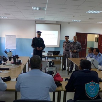 أريحا: افتتاح دورة تخصصية في امن الوثائق والمستندات لضباط الشرطة
