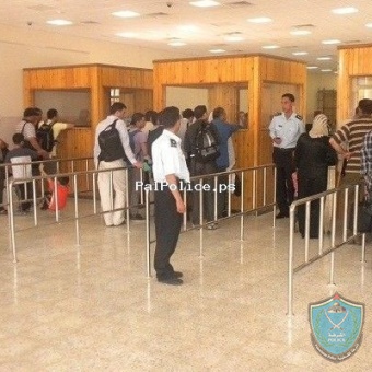 Number of Travelers through Al Karamah Crossing Reached 27 Thousands and 132 wanted were arrested Last week