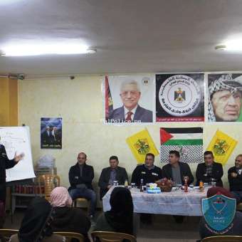 الشرطة تنظم لقاءا ( حول الابتزاز الالكتروني ) ببلدة واد الفارعة في طوباس