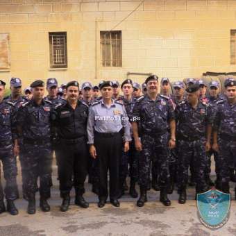 اللواء حازم عطا الله يؤدي صلاة عيد الفطر ويقدم التهاني لفخامة الرئيس