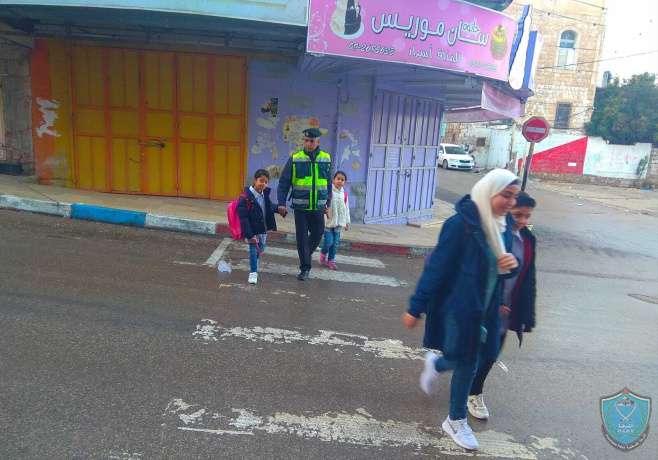 الشرطة تحذر الاخوة المواطنين بأخذ اقصى درجات الحيطة والحذر خلال  المنخفض الجوي 