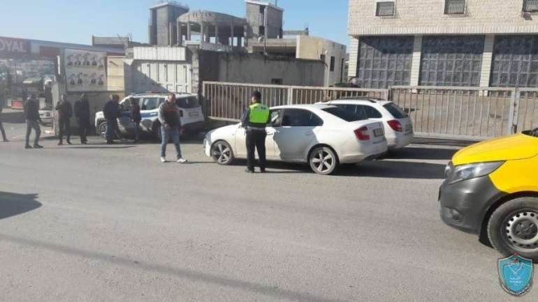الشرطة تضبط 13 مركبة  لعدم التزام سائقيها  بحالة الطوارئ في قلقيليه