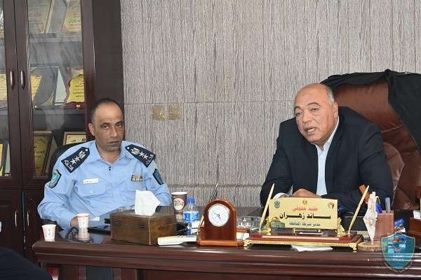 العميد جهاد المسيمي يجتمع بضباط مديرية شرطة محافظة قلقيلية .