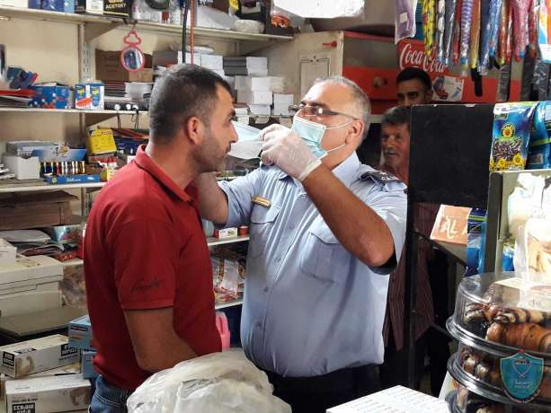 الشرطة تنفذ نشاط توعوي حول وباء كورونا في بلدة دير ابو ضعيف  شرق  جنين