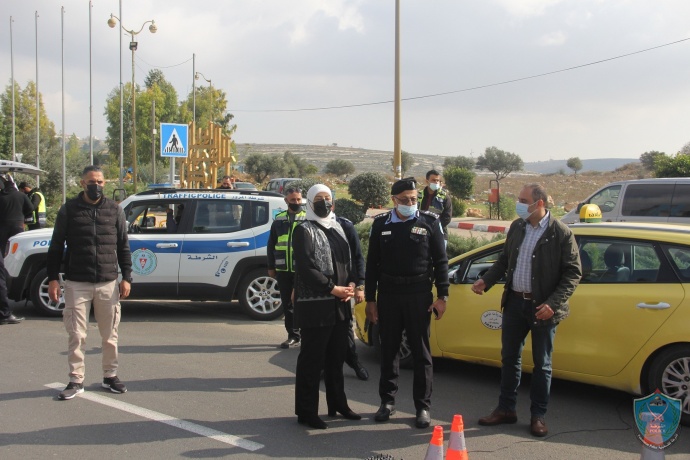 الشرطة والمجلس الاعلى للمرور  يواصلان حملة الفحص الشتوي للمركبات في رام الله
