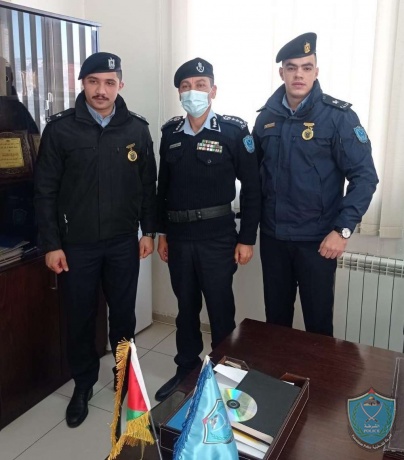 الشرطة  تكرم ضباط الشرطة الأوائل في الكليات العسكرية بمصر ودبي 