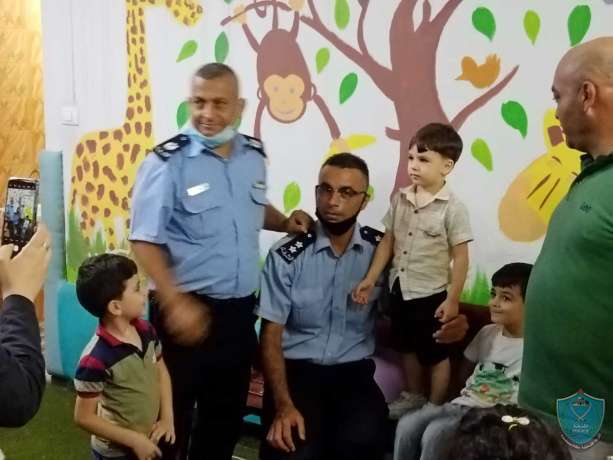 الشرطة تنظم يوم للتوعية الأمنية في مدرسة وروضة بقلقيلية 