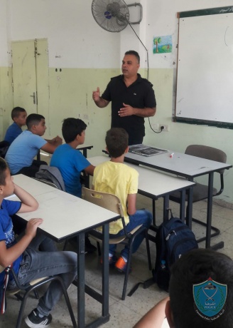 الشرطة تنظم سلسلة محاضرات توعية في مدارس ثانوية وأساسية في جنين