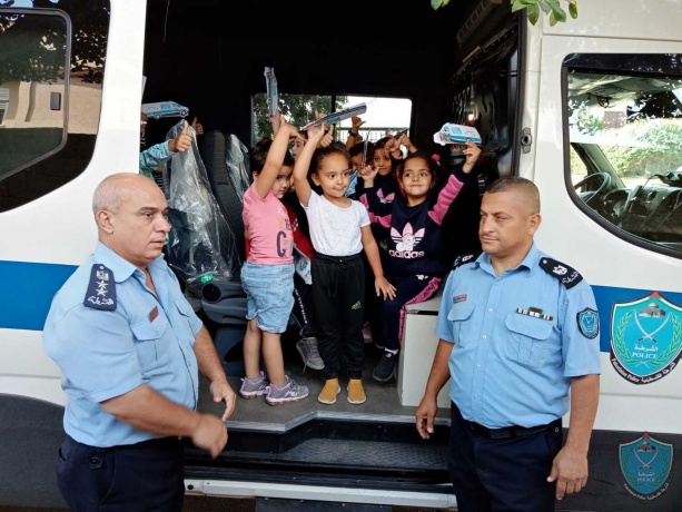 الشرطة تنظم يوم للتوعية الأمنية في مدارس و رياض الأطفال في بلدة كفر لاقف بقلقيلية 