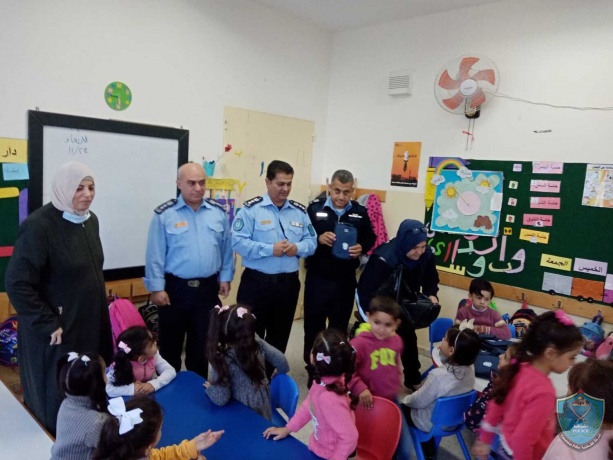 الشرطة تنظم فعالية بمناسبة يوم الطفل العالمي في قلقيلية  