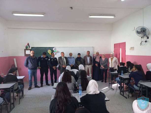 تنظم لقائين حول مخاطر السجائر الإلكترونية والتنمر في اريحا