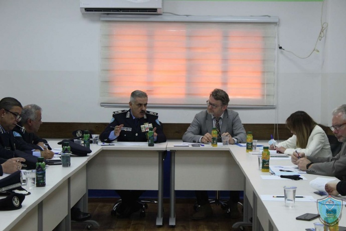 اللواء يوسف الحلو يترأس إجتماع اللجنة التوجيهية مع مؤسسة التعاون الألماني في اريحا