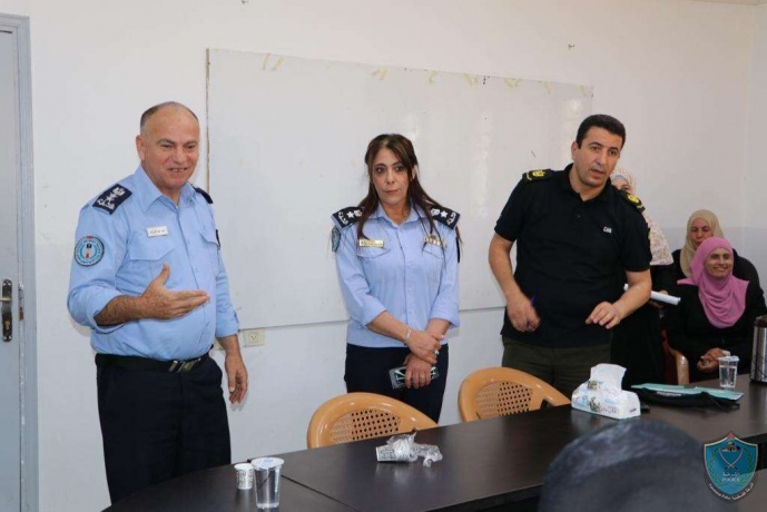الشرطة تنظم محاضرة توعية شرطية في ضواحي القدس