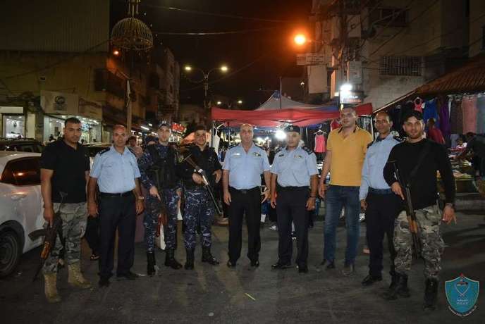 الشرطة تنظم جولة ميدانيةو تقدم التهاني للمواطنين بمناسبة حلول عيد الأضحى المبارك 