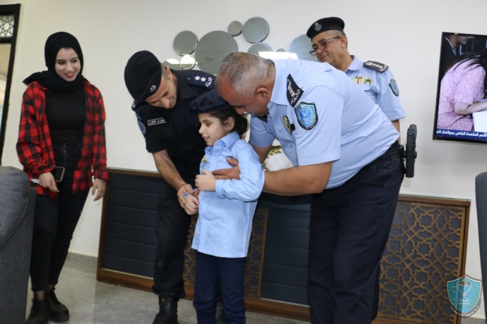 الشرطة تستضيف أطفال من ذوي الإعاقة بمخيم الشرطي الصغير في نابلس
