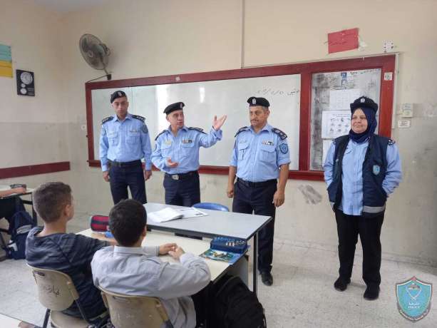 الشرطة تستهدف مدرسة بسلسلة محاضرات توعوية في قلقيلية 
