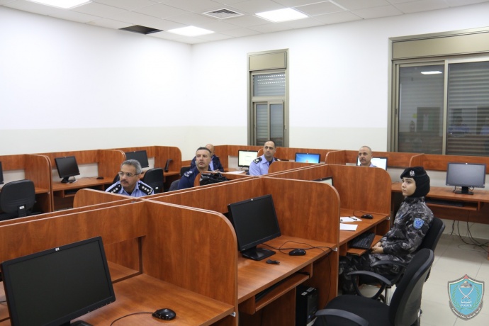 كلية فلسطين للعلوم الشرطية تفتتح دورة مناهج البحث العلمي والتحليل الاحصائي 