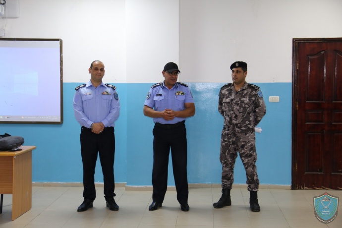 الشرطة تفتتح دورة متخصصة حول مهارات التواصل الفعال في كلية فلسطين للعلوم الشرطية