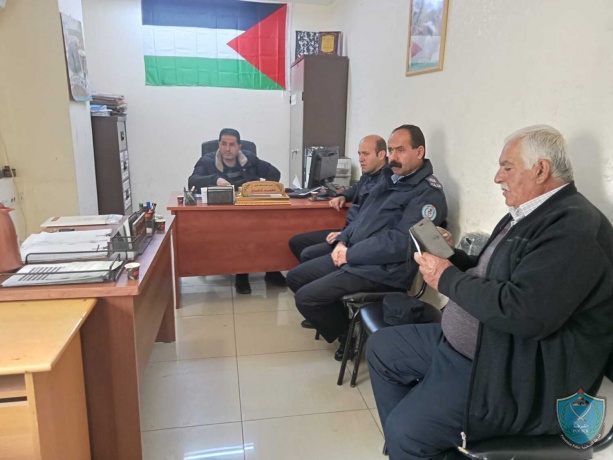 الشرطة ومديرية النقل والمواصلات تعقدان إجتماعاً لمعالجة معيقات خطوط مواصلات قرى ريف بيت لحم