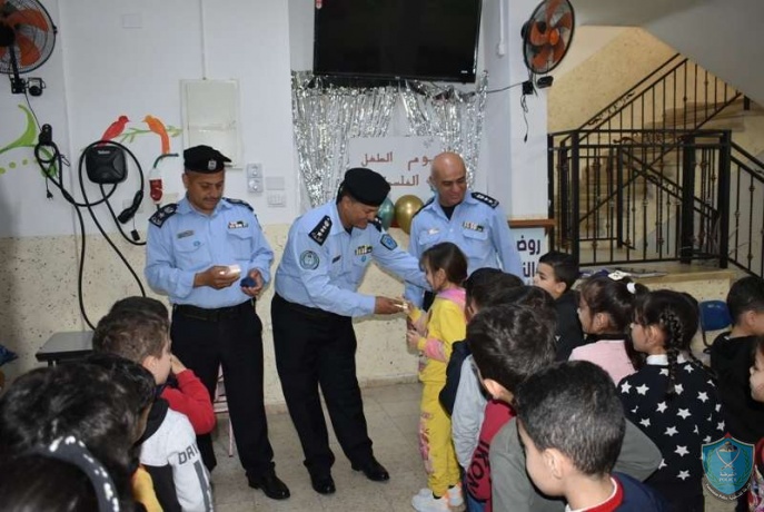 الشرطة تنظم فعالية ترفيهية بمناسبة يوم الطفل الفلسطيني بقلقيلية