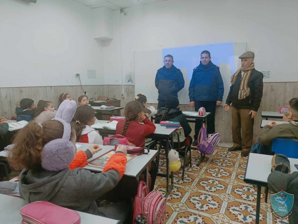 الشرطة تنظم محاضرات توعية لمدرسة سارة حنون الخاصة في طولكرم