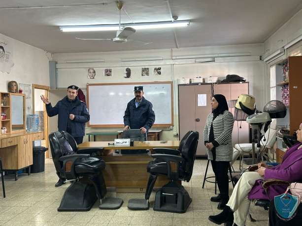 الشرطة تقدم محاضرات توعوية لطلبة معهد التدريب المهني في بيت لحم