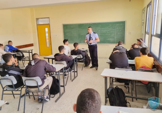 الشرطة تلتقي بأكثر من 150 طالب بمدرسة الصداقة الروسية الثانوية بمحافظة بيت لحم