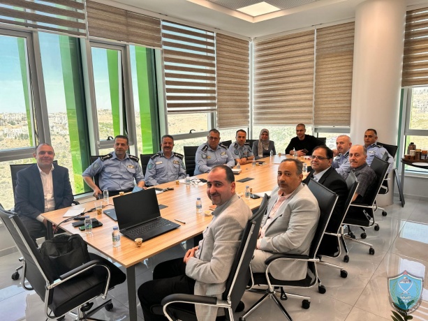 الشرطة تطلع على تجارب التحول الرقمي والجودة الشاملة في الجامعة العربية الامريكية