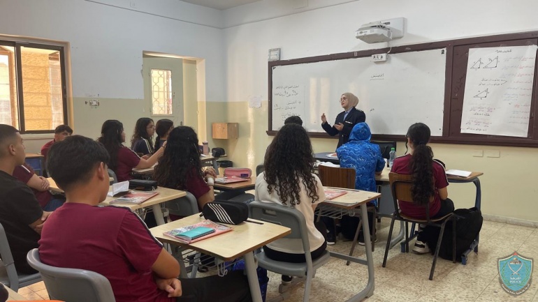 الشرطة تنظم يوماً توعوياً لطلبة مدرسة اللاتين في بيت لحم
