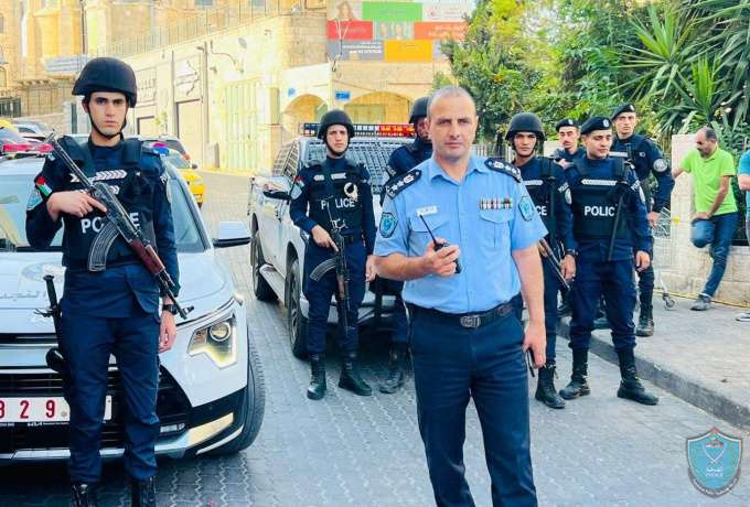 الشرطة تطلق حملة لإزالة التعديات وتنظيم الأسواق بالتعاون مع البلدية في بيت لحم .