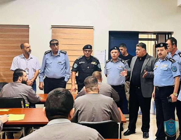 المحافظة والشرطة يتفقدان قاعة التوجيهي في مركز إصلاح وتأهيل نابلس