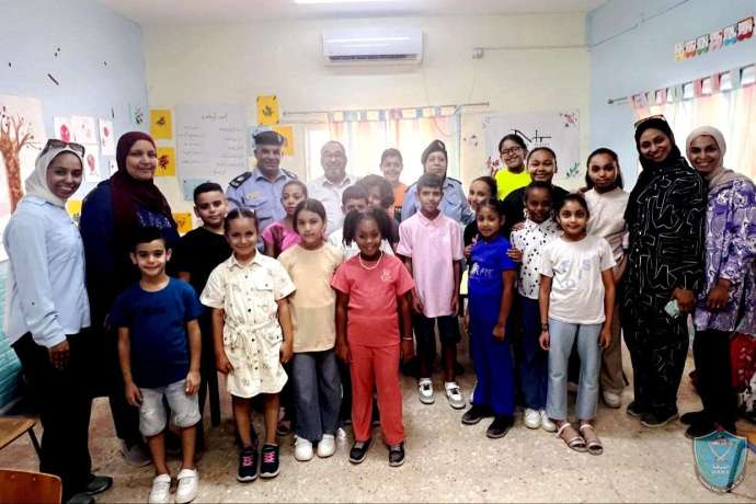 الشرطة تطلق فعاليات الشراكة والتدريب للمخيمات الصيفية في أريحا