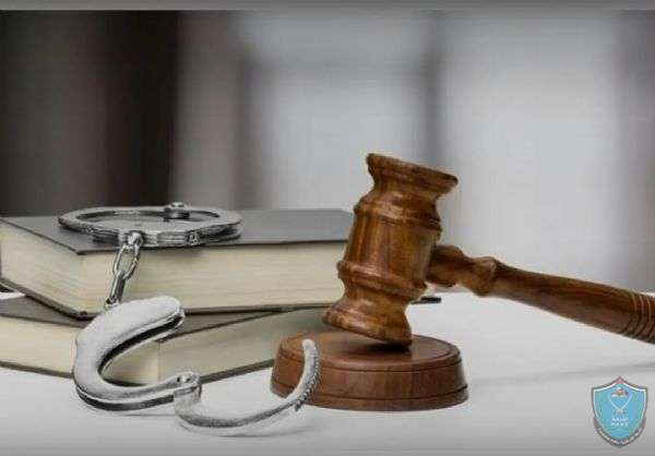 الشرطة تقبض على مطلوبين للقضاء بمبلغ  مليون شيكل في الخليل 