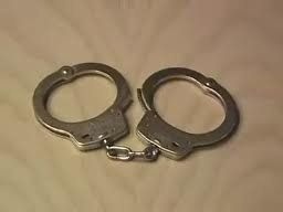 الشرطة في بيت لحم تلقي القبض على أربعة متعاطين للمخدرات وأخر انتحل شخصية رجل امن