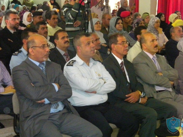 الشرطة تشارك في المهرجان الثقافي المركزي وافتتاح المعرض العلمي في طولكرم