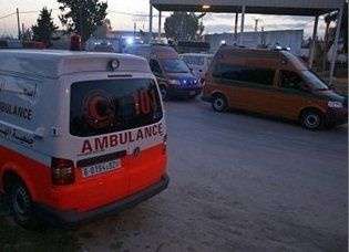 الشرطة تحقق في حادث سير نتج عنه إصابة مواطن بجراح بليغة
