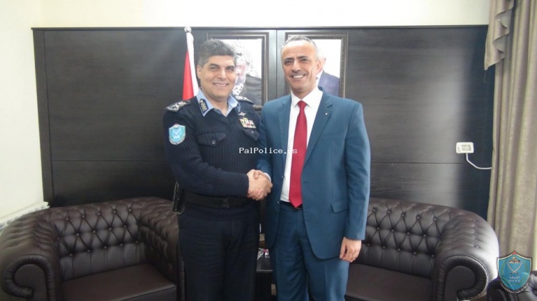 وزير العدل يبحث مع مدير عام الشرطة الفلسطينية سبل التعاون المشترك
