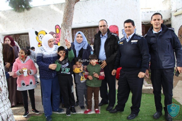 الشرطة تحيي اليوم العالمي لذوي الاعاقة مع اطفال مركز الدار البيضاء للإعاقة الذهنية بسلفيت