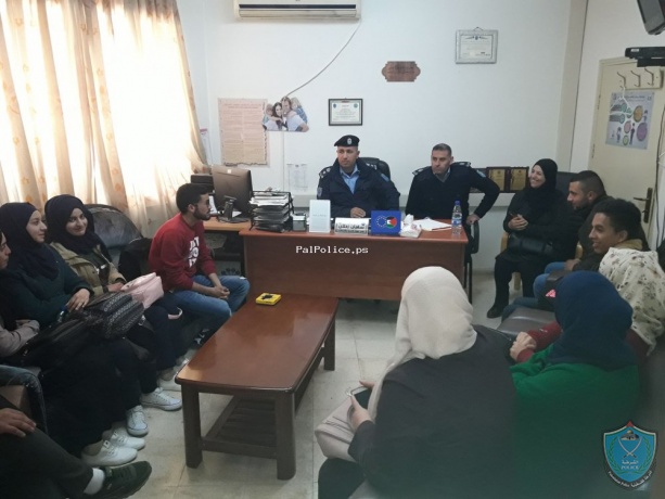 طلاب جامعة القدس يطلعون على طبيعة عمل ومهام الشرطة في بيت لحم