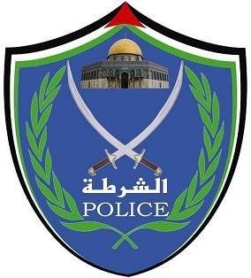 الشرطة تعقد محاضرات توعية وإرشاد لطالبات مدرسة خديجة عابدين في الخليل